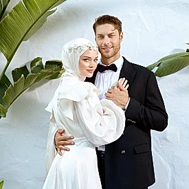 beyaz pano düğün fotoğraf konsepti