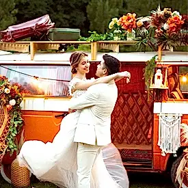 turuncu karavan düğün fotoğraf konsepti