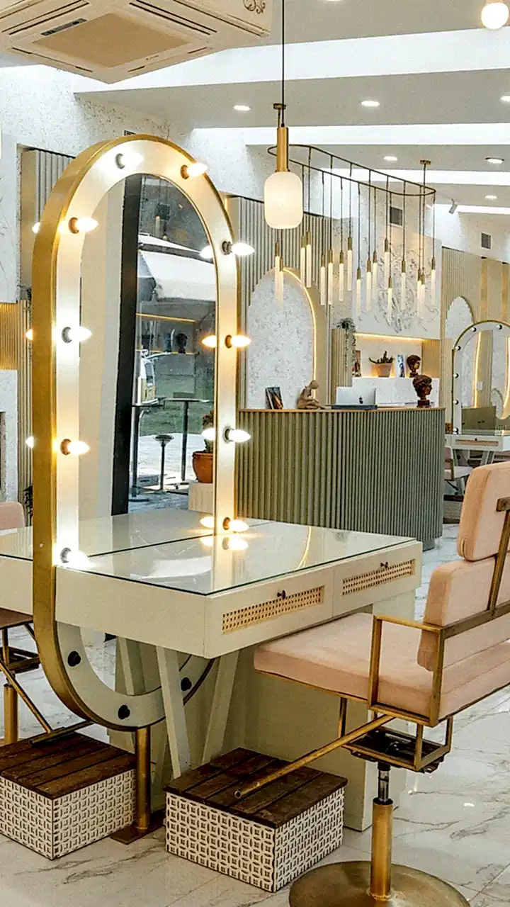 Saç & Makyaj Stüdyosu